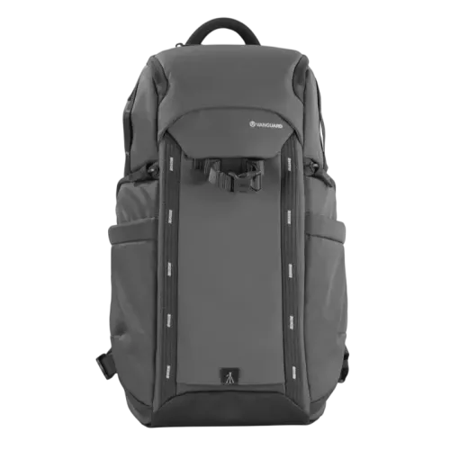 Фоторюкзак Vanguard VEO Adaptor S46 18 л с USB-портом и отделением для ноутбука 15", чёрный